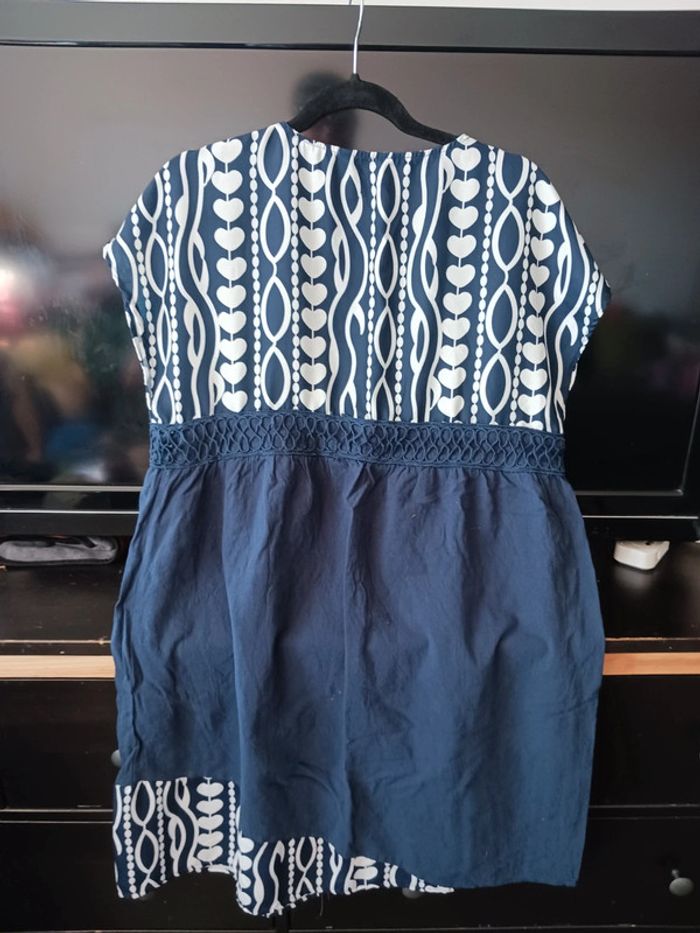Tunique bleue blanche Taille XXL44 - photo numéro 3