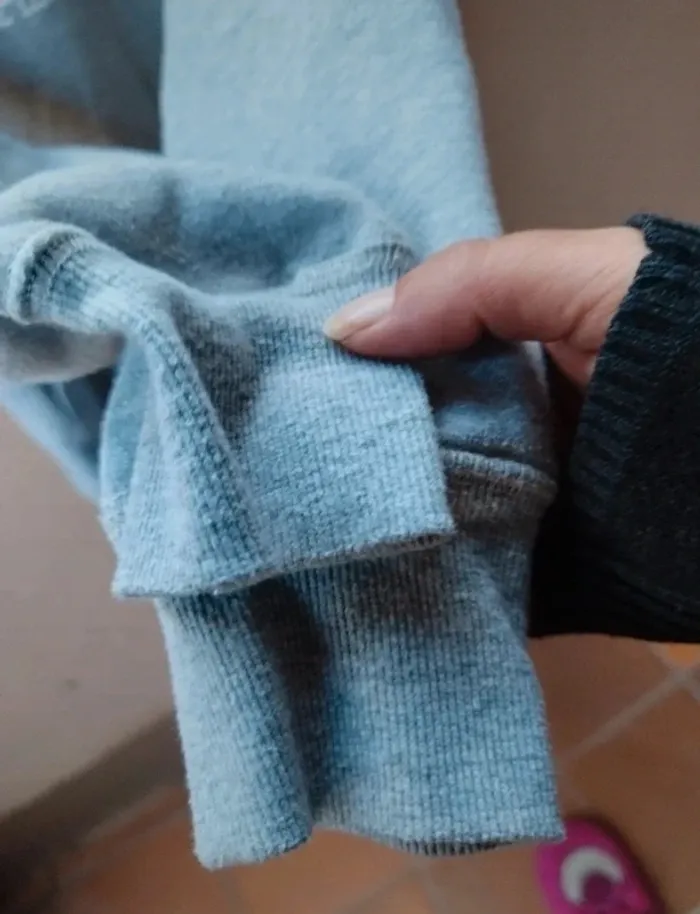 🔴Pull taille S - photo numéro 7