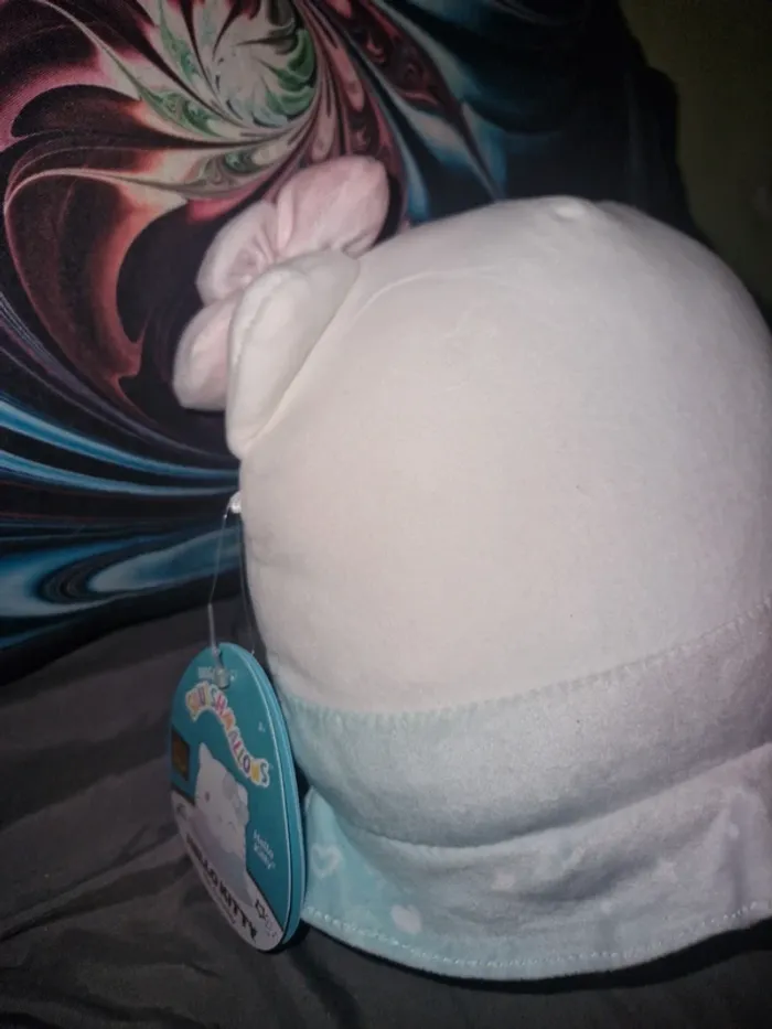 Peluche squishmallow hello kitty - photo numéro 3
