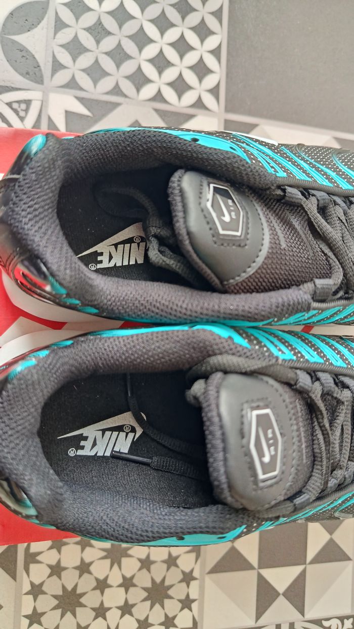 TN noire/turquoise - photo numéro 6