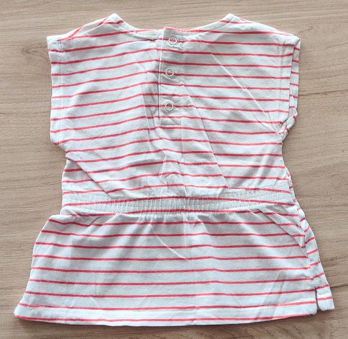 T shirt 3mois - photo numéro 2