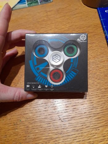 Hand spinner