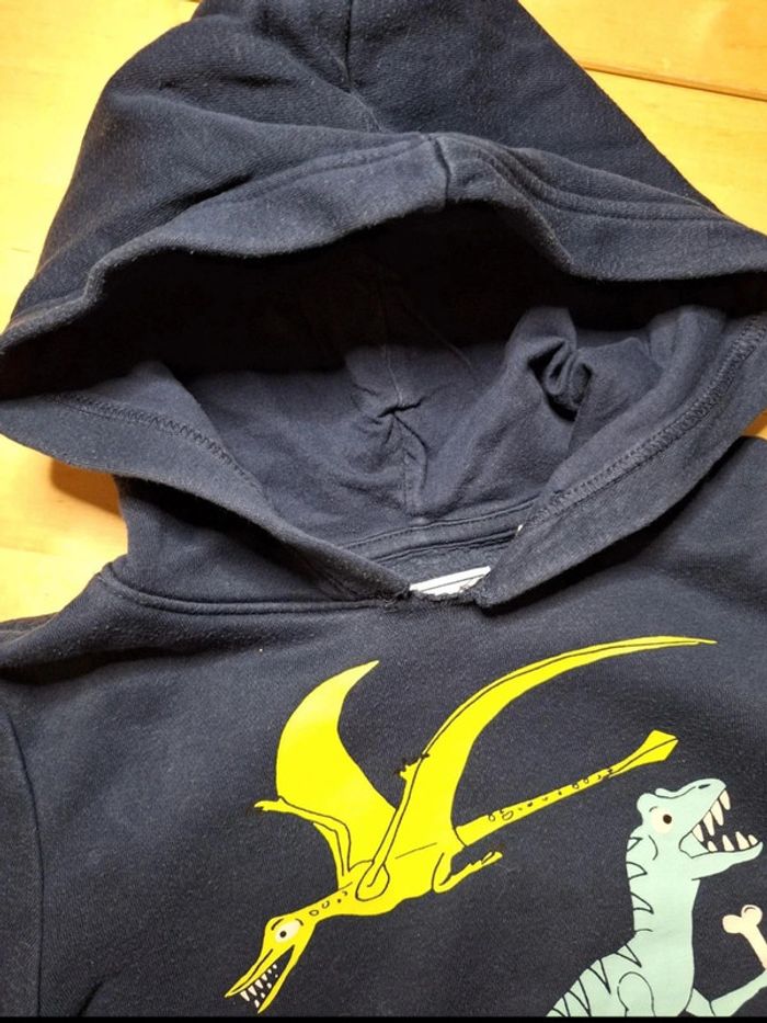 Pull pour garçon taille 8ans bon état - photo numéro 5