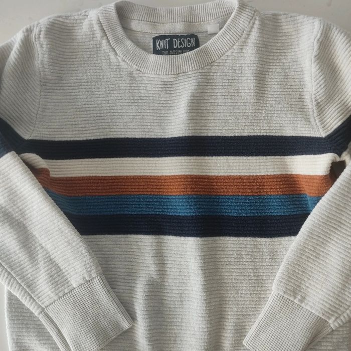 Pull taille 7 ans - photo numéro 2