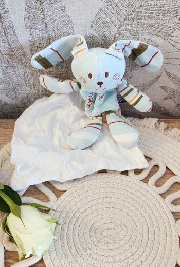 Doudou Lange Lapin Sucre d'orge Bleu
