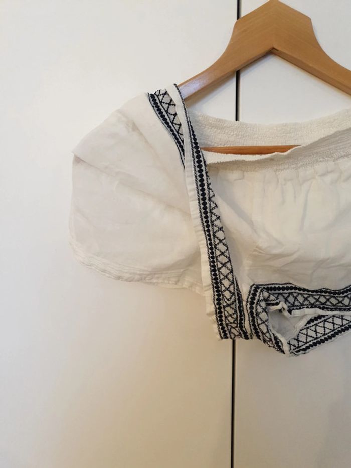 Short léger brodé - photo numéro 5