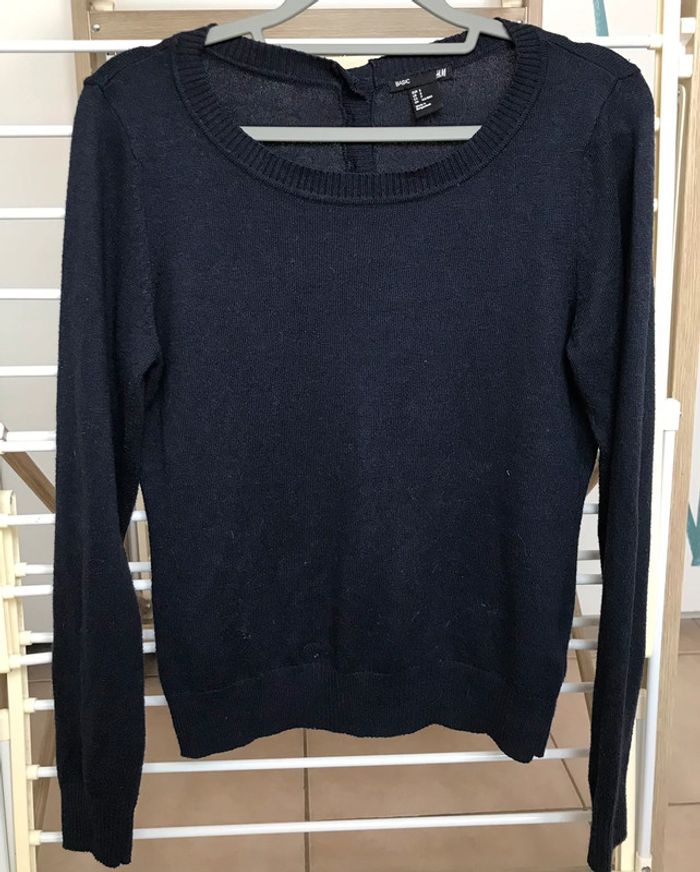 Pull bleu
