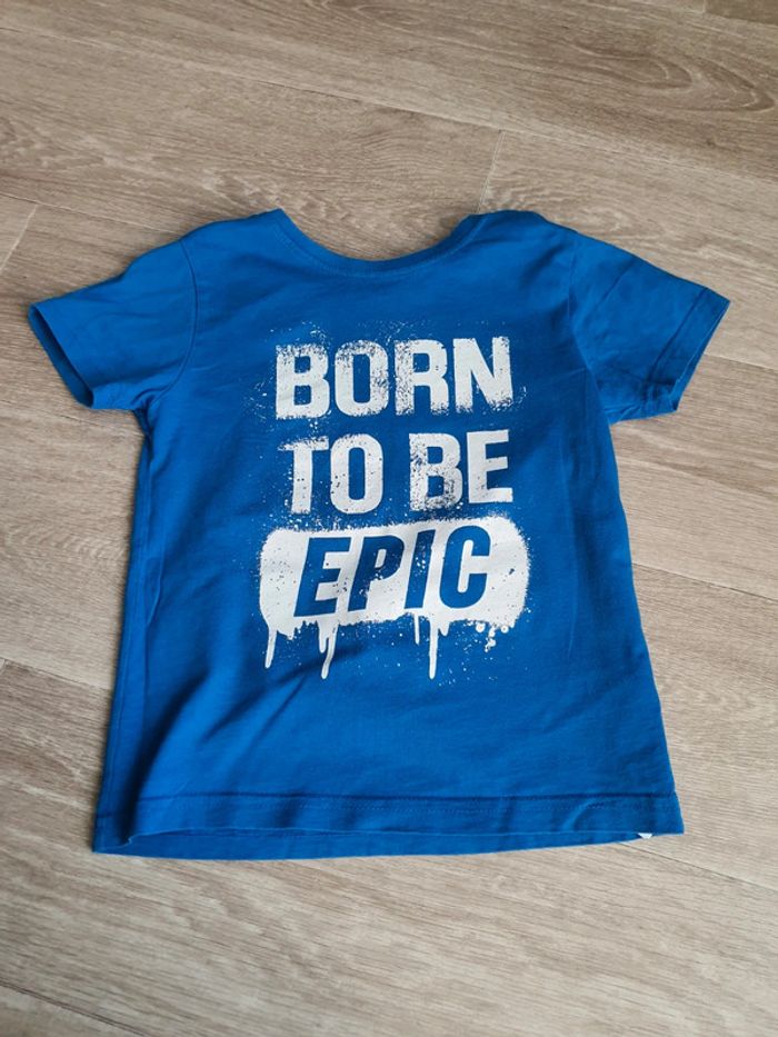Tee-shirt bleu 5-6 ans