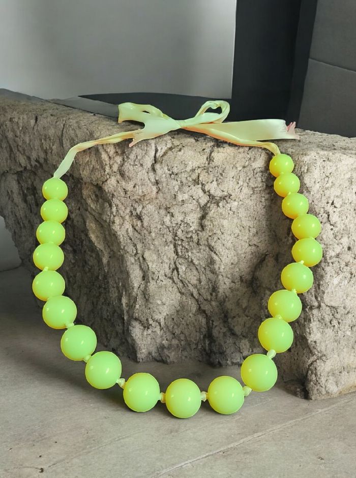 Collier vintage 80's