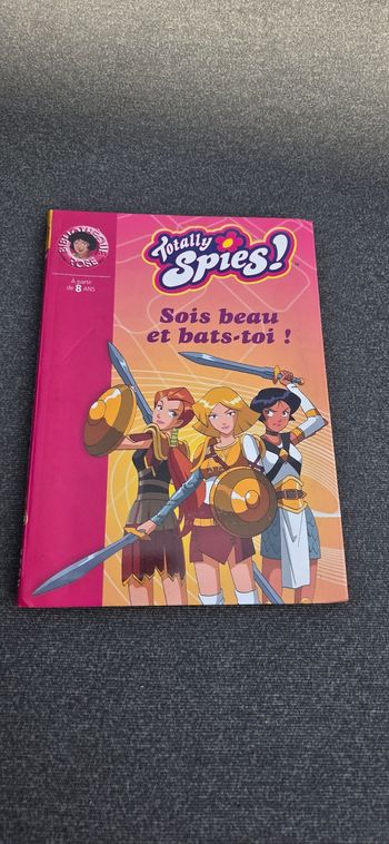 Livre Total Totally spies