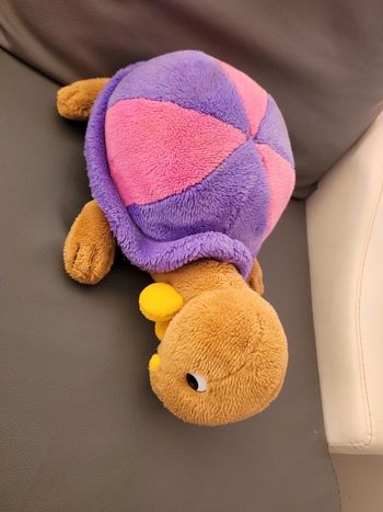 Grosse peluche tortue
