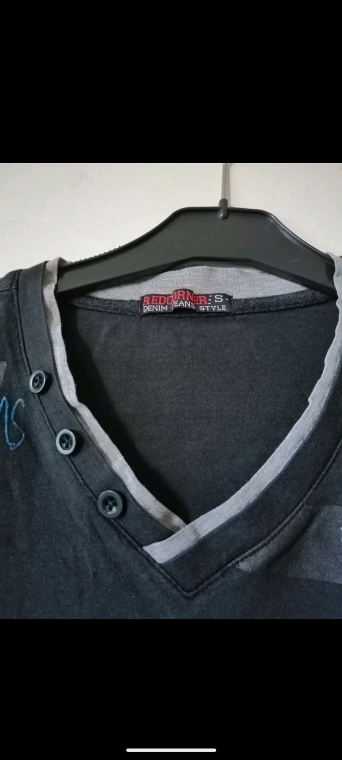 Beau tee shirt vintage Redcorner noir. Taille S - photo numéro 4