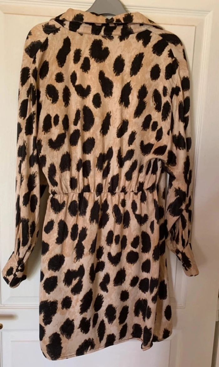 Robe léopard H&M T40 - photo numéro 7