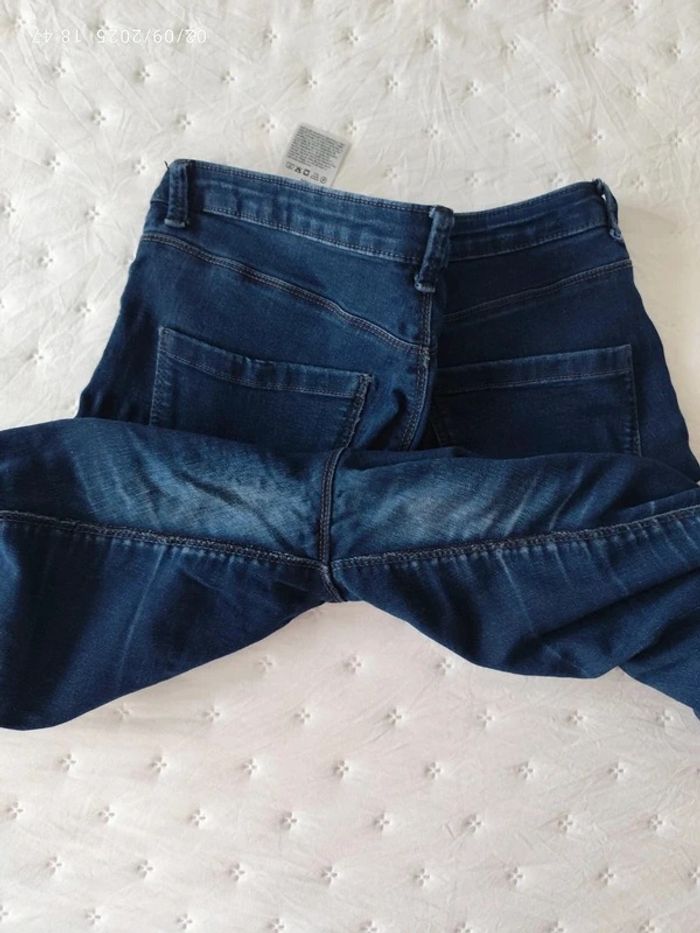 Vaqueros superskinny de tiro alto oscuros básicos de clockhouse - photo numéro 5