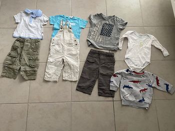 Lot bébé garçon 9 mois t-shirt body pantalon salopette
