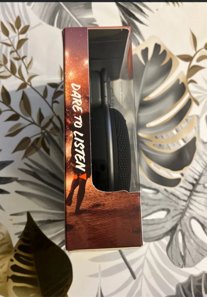 Enceinte JBL Bluetooth portable Noir Clip 3 - photo numéro 2