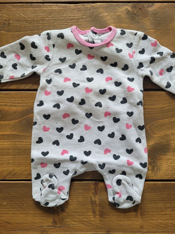 Lot pyjamas 1 mois fille - photo numéro 7