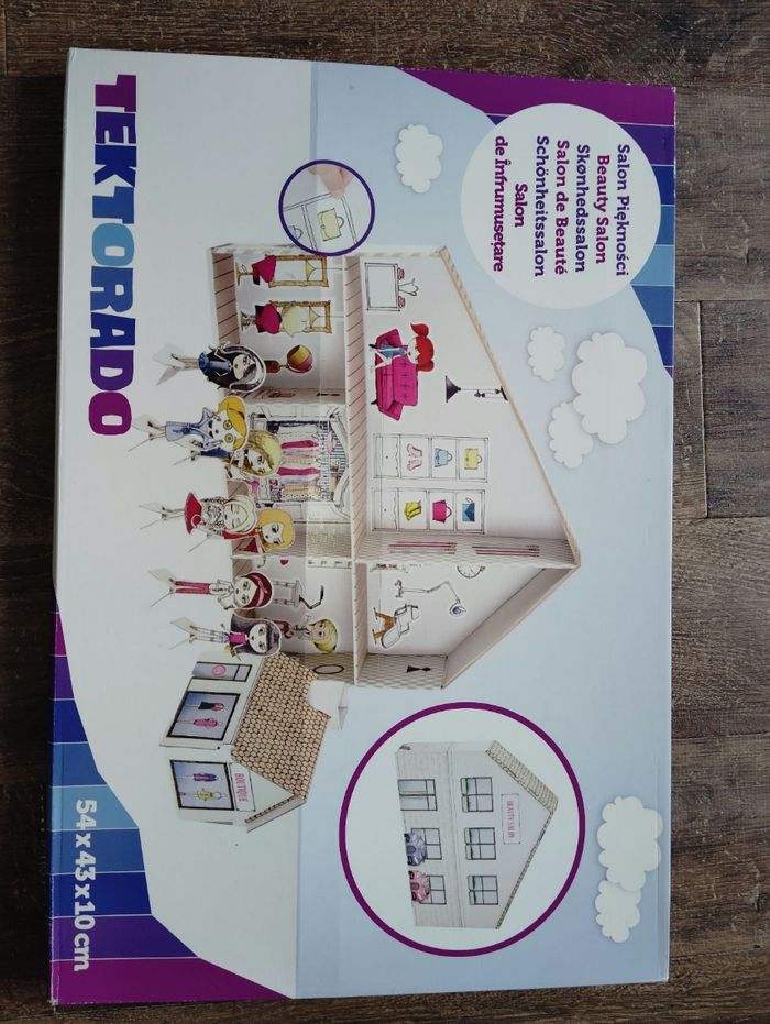 Salon de beauté à construire en carton rigide