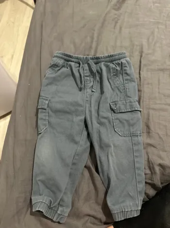 Pantalon cargo