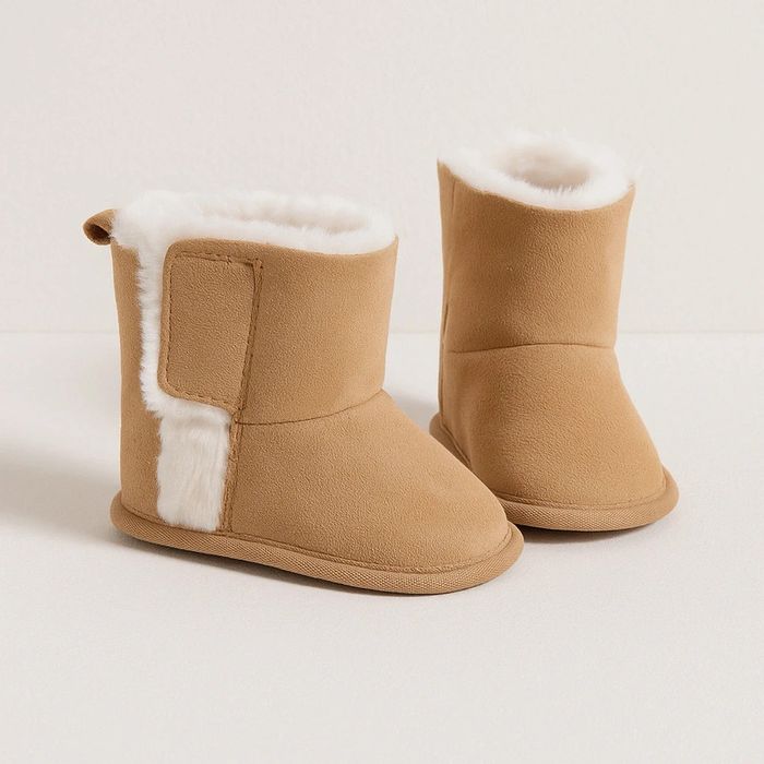 Bottines bébé fourrées taille 9 mois neuves