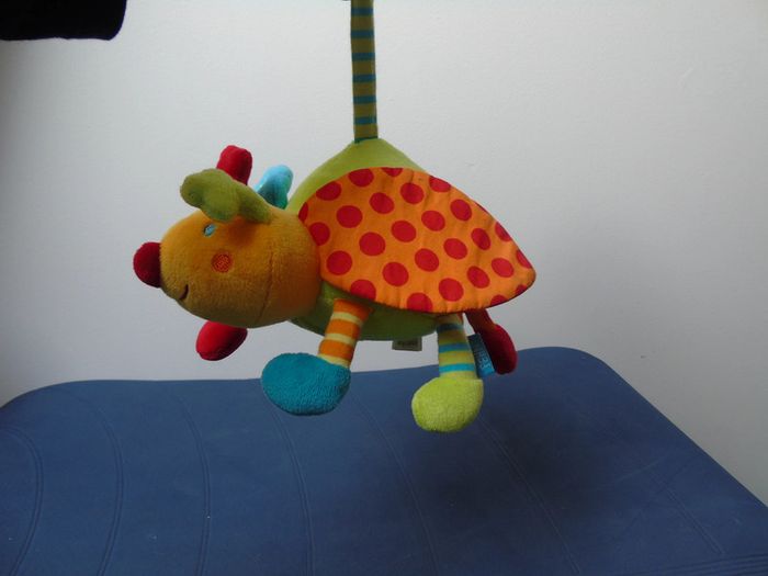 Lot de 3 doudous hochets et 1 peluche musicale - photo numéro 9
