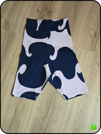Short cycliste  Adidas Marimekko taille XS