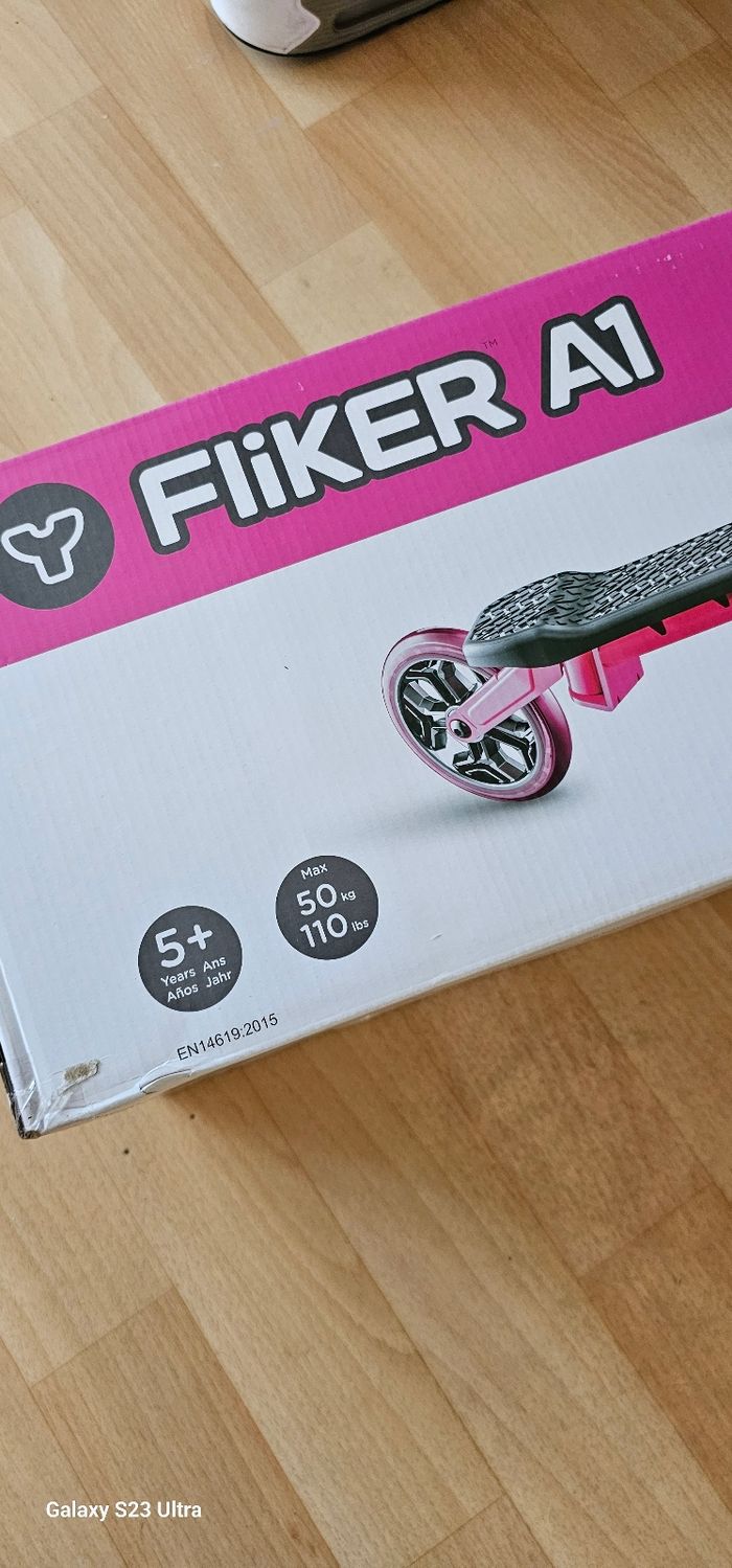 Trottinette Y-Fliker A1 neuve - photo numéro 2