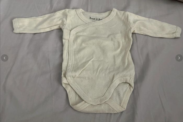 Lot de 4 bodys - photo numéro 5