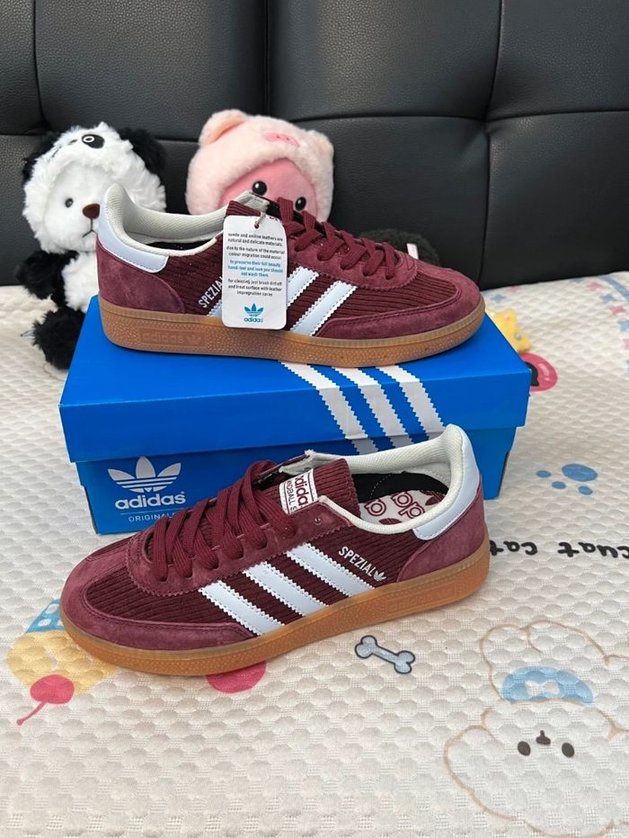 Adidas Handball Spezial Bordeaux Taille 40 - photo numéro 3