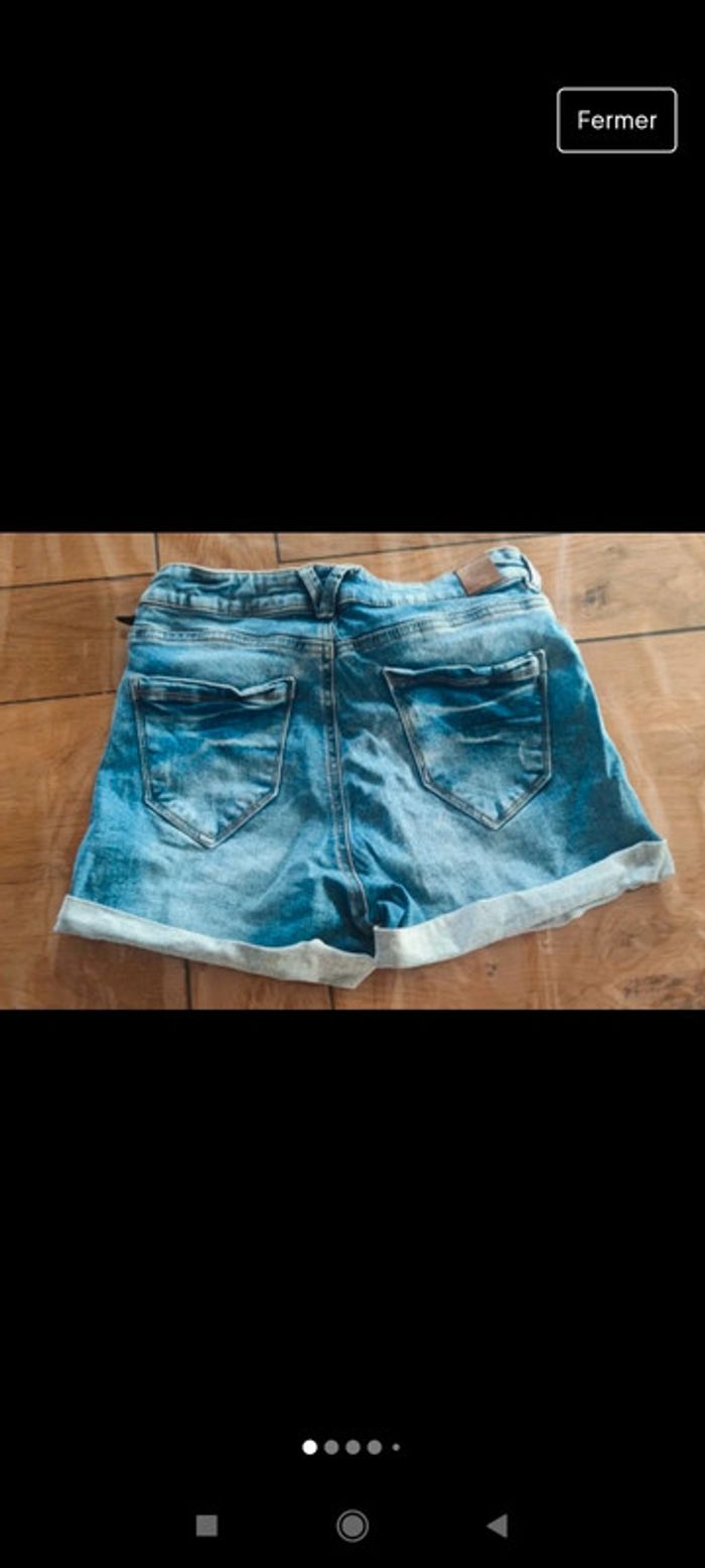 Short en jean stretch 36 - photo numéro 2