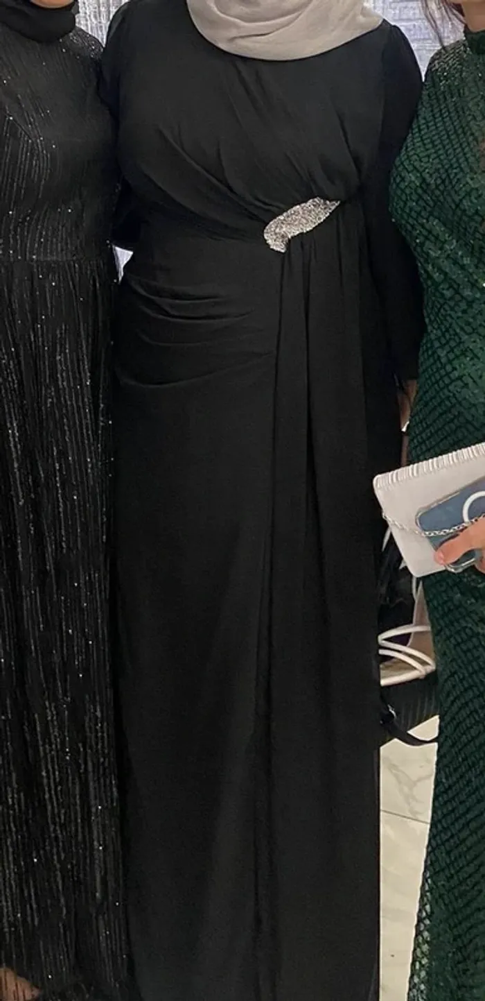 Robe de soirée - photo numéro 2