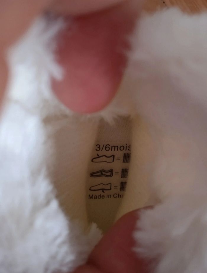 Botte fourrure bébé - photo numéro 3