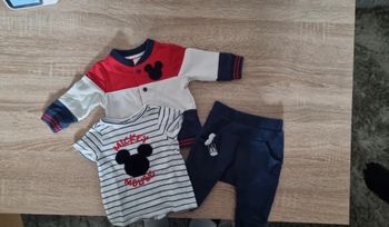 Ensemble Mickey