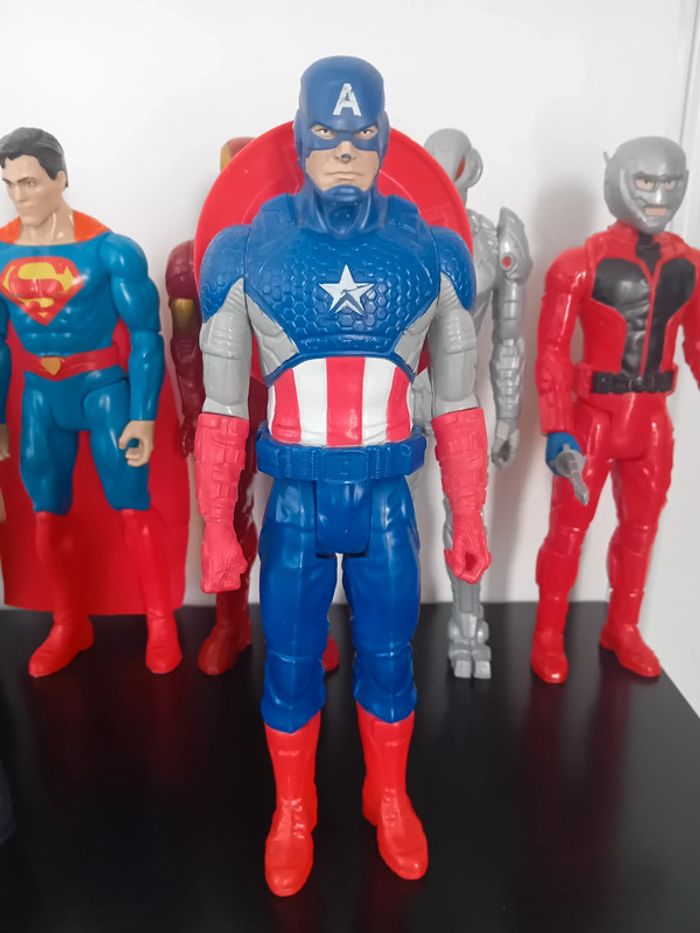 Lot de personnages avenger 30cm be - photo numéro 2