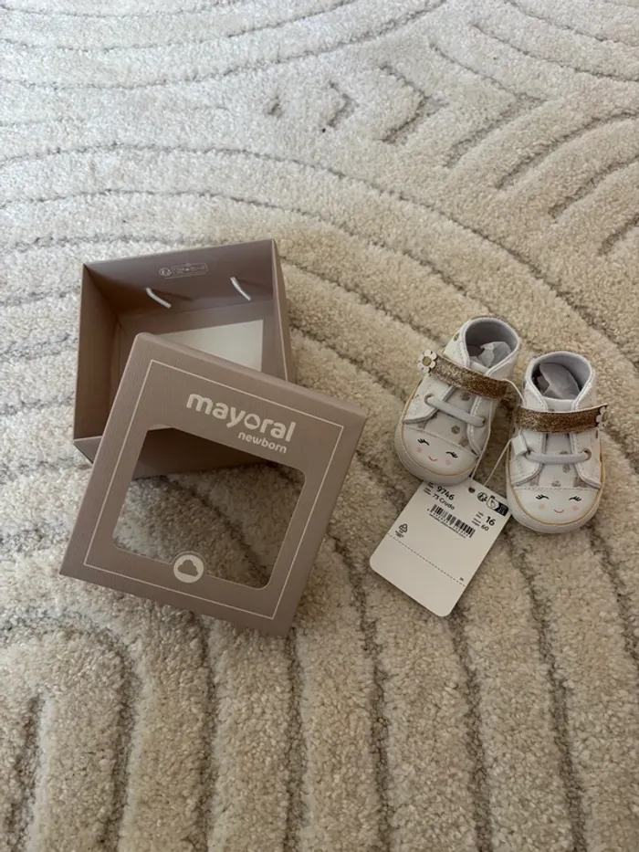 Chaussures nouveau-né fille Mayoral - photo numéro 2