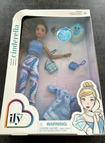Poupée ily 4 ever Disney Cendrillon / Cinderella
