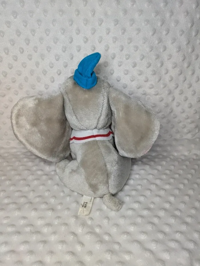 Peluche vintage Dumbo - photo numéro 4