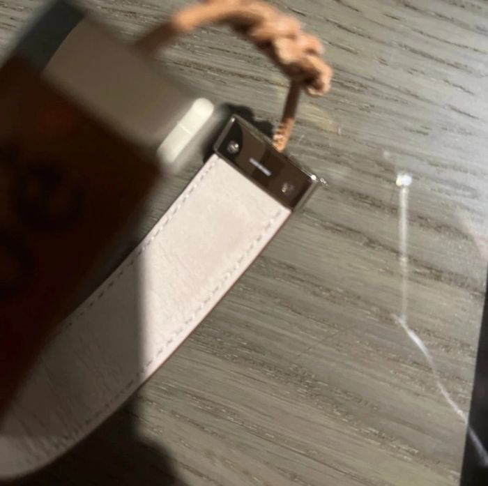 Véritable bracelet Woody de chez CHLOÉ . Neuf jamais porté - photo numéro 7