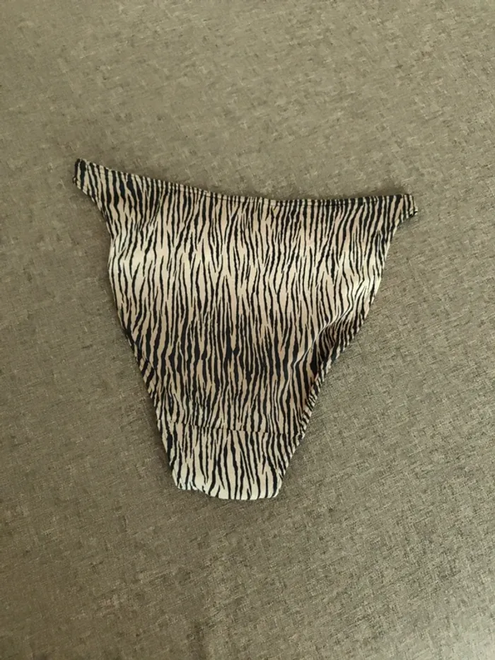 Bas de maillot de bain tigré - photo numéro 3