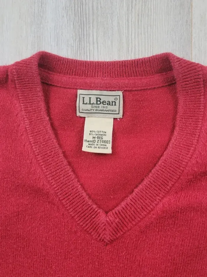 Pull rouge col V LL Bean – taille M – Très bon état - photo numéro 2