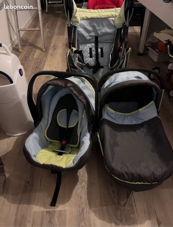 Lot poussette simple avec cosy + nacelle - 40 €