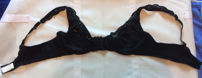 Soutien gorge tissu dentelle noir 90B - photo numéro 2