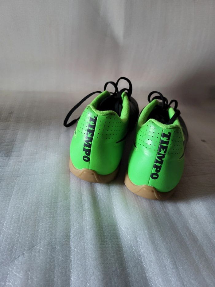 Chaussures foot nike - photo numéro 4