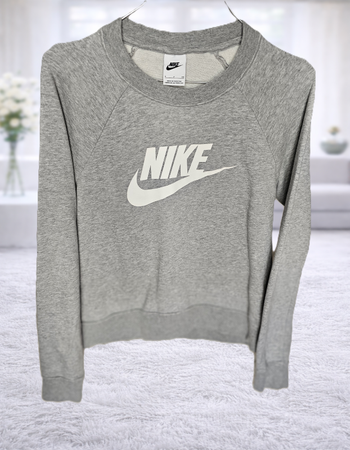 Pull Nike gris