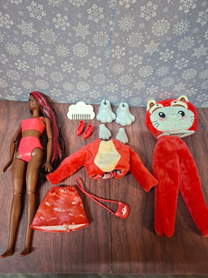 Barbie cutie reveal chat panda roux