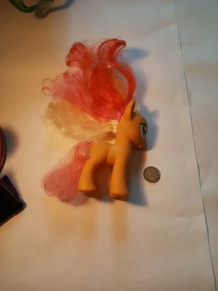 Hasbro 2010 petit poney - photo numéro 2