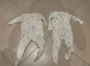 Lot de 2 pyjama fin taille 68 cm