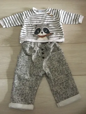 Ensemble pantalon + pull 9 mois vertbaudet
