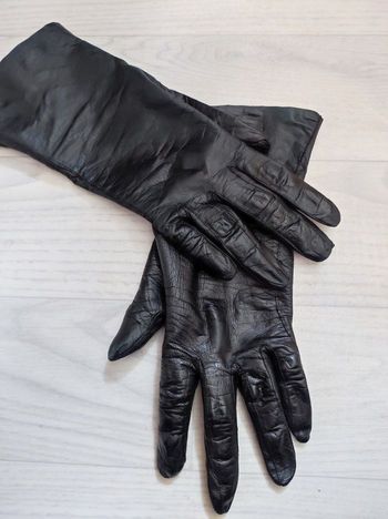 Paire de gants Vintage en cuir véritable Noirs. Taille XS