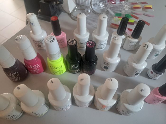Lot vernis semi permanent - photo numéro 2